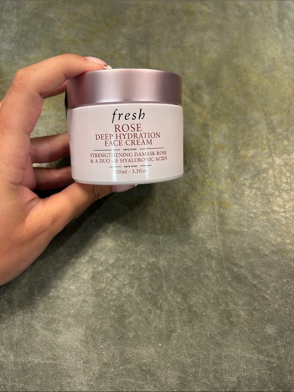 Fresh rose deep hydration face cream
hydrating gel-cream with hyaluronic acid - Picture 3 of 4